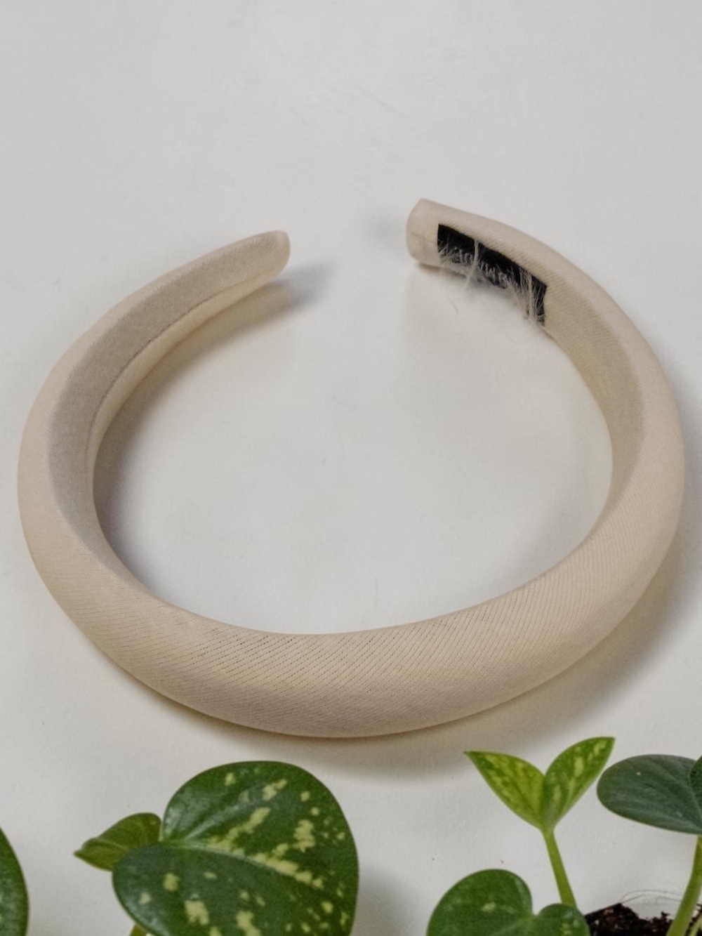 10 / $10 new  Padded Neutral Cream Headband - Women's Accessory